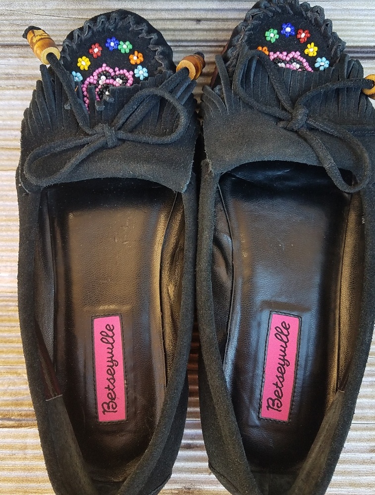 Black Moccasins 7.5